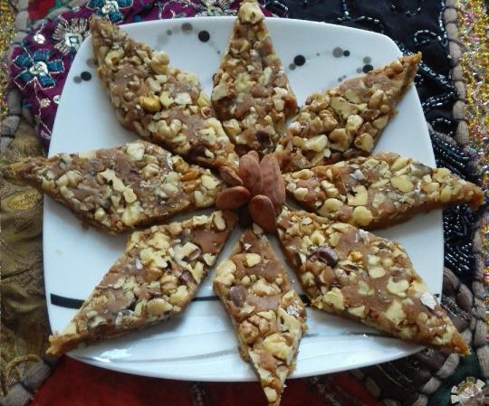 حلوا سیاه مجلسی با روغن حیوانی