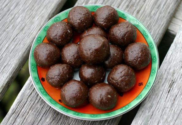 مرکز توزیع حلوا سیاه ساده فله ای