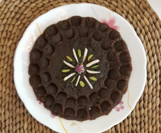 طرز تهیه حلوای سیاه صنعتی