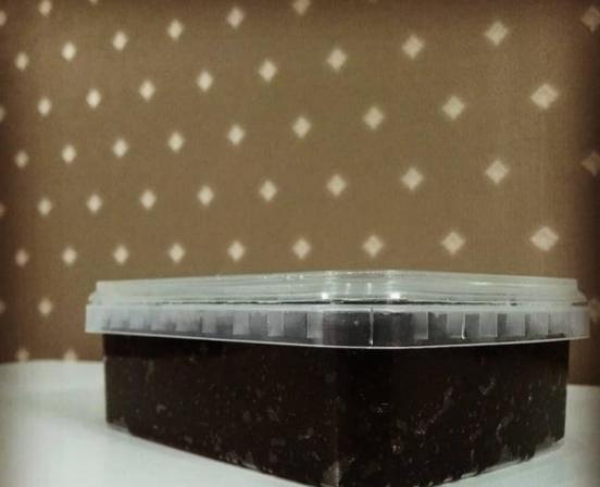 بسته بندی ویژه حلوا سیاه محلی