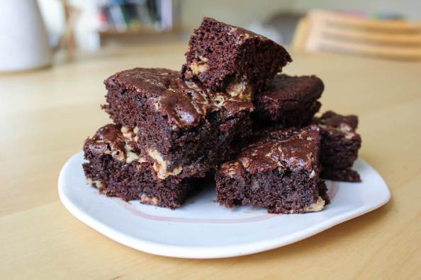 خواص حلوا سیاه اردبیلی برای درمان درد معده