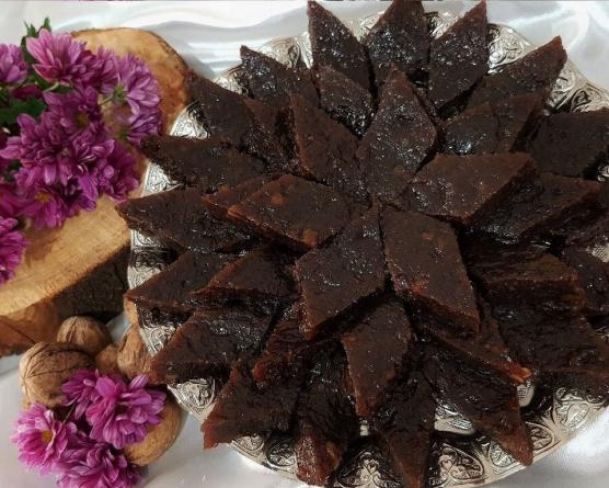 خواص حلوا سیاه برای افزایش شیر مادر