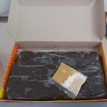 خواص حلوا سیاه سنتی اردبیل برای دردهای مفصلی