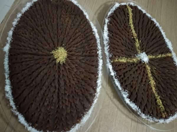 مرکز عرضه حلوا سیاه پسته ای