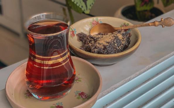 آموزش پخت حلوا سیاه سنتی