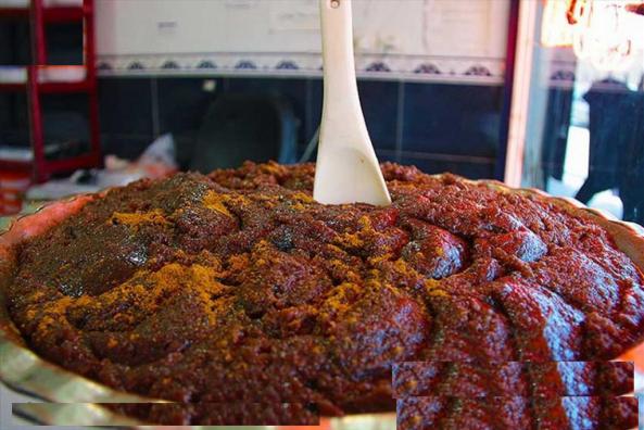 ترکیبات حلوا سیاه اصل چیست؟