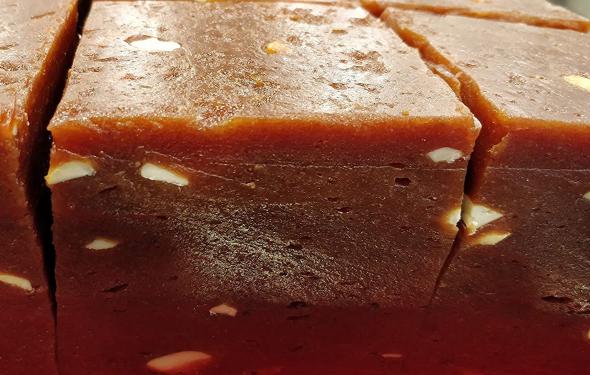 بازار فروش حلوا سیاه عسلی