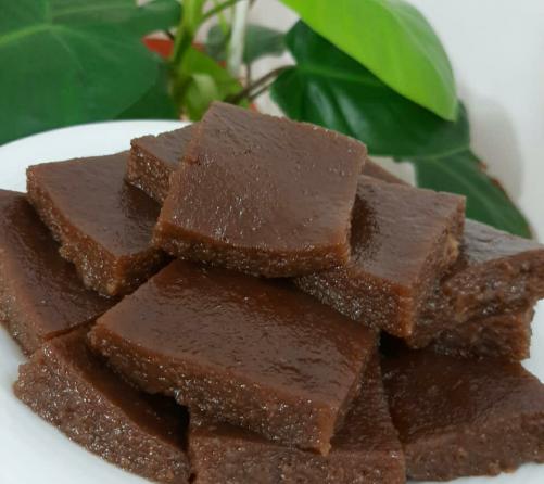 فروشگاه عرضه حلوا سیاه فله ای