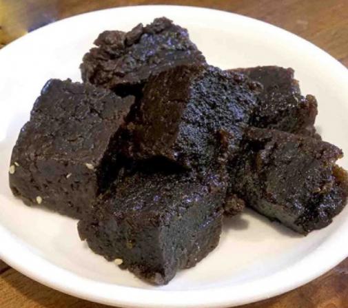 فروشنده حلوا سیاه درجه 1 اردبیل