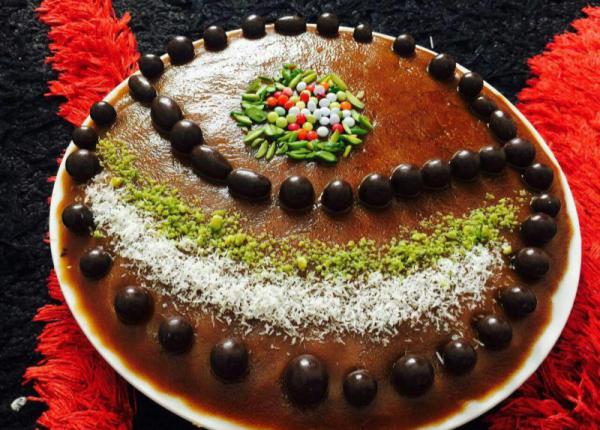 بازار فروش حلوا سیاه نارگیلی